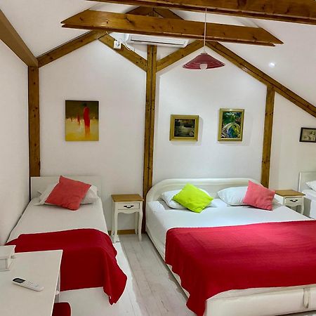 Silent Village Villa With Swimming Pool Mostar Esterno foto
