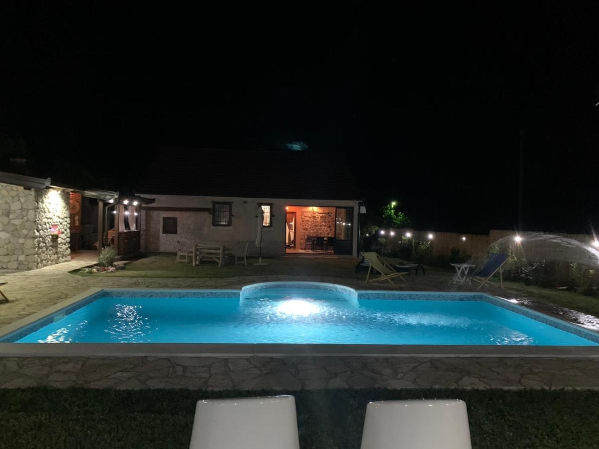Silent Village Villa With Swimming Pool Mostar Esterno foto